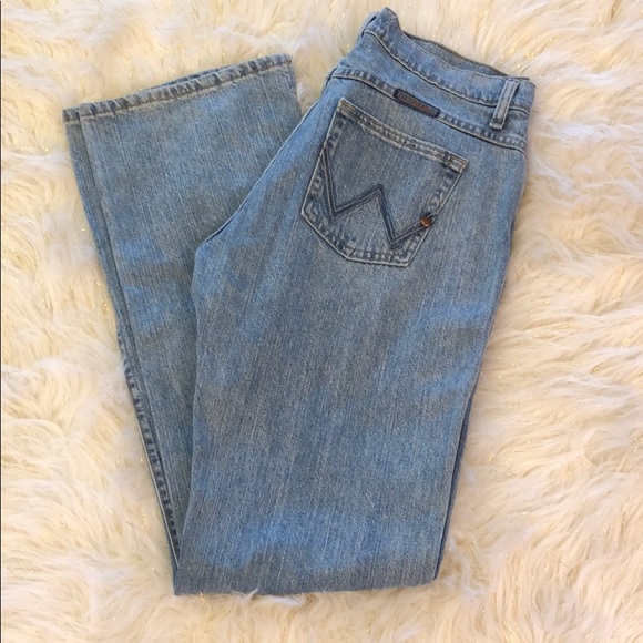 Denim - RETRO Wrangler Light Wash Jeans